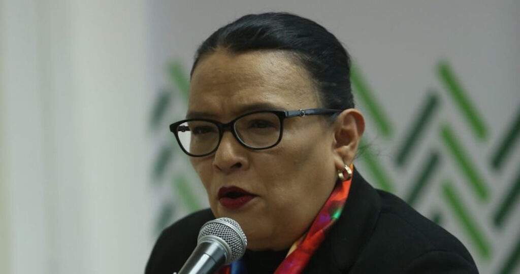 rosa-isela