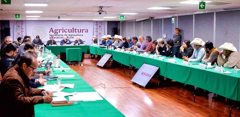 Disipan bloqueos carreteros agricultores y transportistas