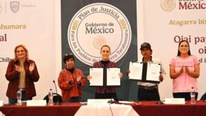 Restituyen más de 3 mil hectáreas a tarahumaras