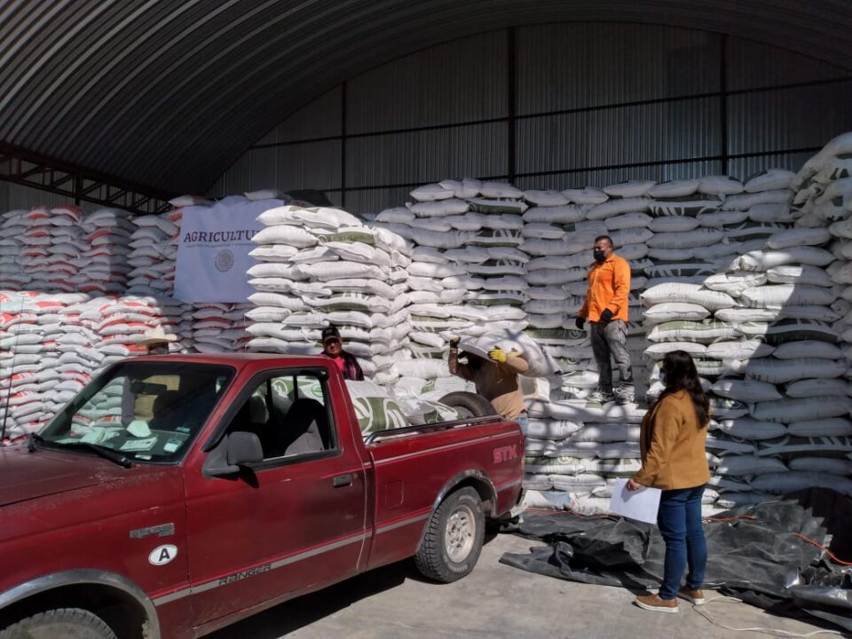 Avanza en el estado de Guerrero la entrega de fertilizantes