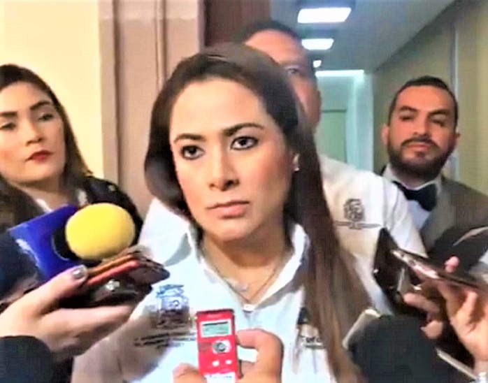 “Gobernadora Cerca de Ti”