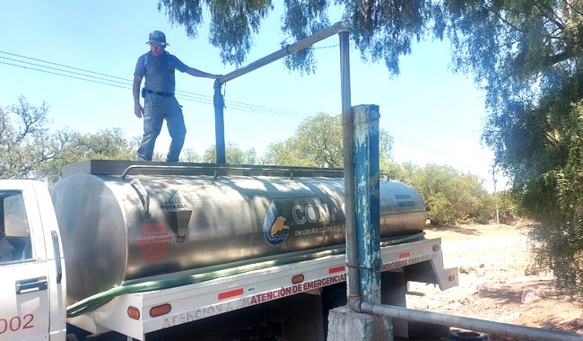 Suministro emergente de agua en 6 estados por escases del líquido